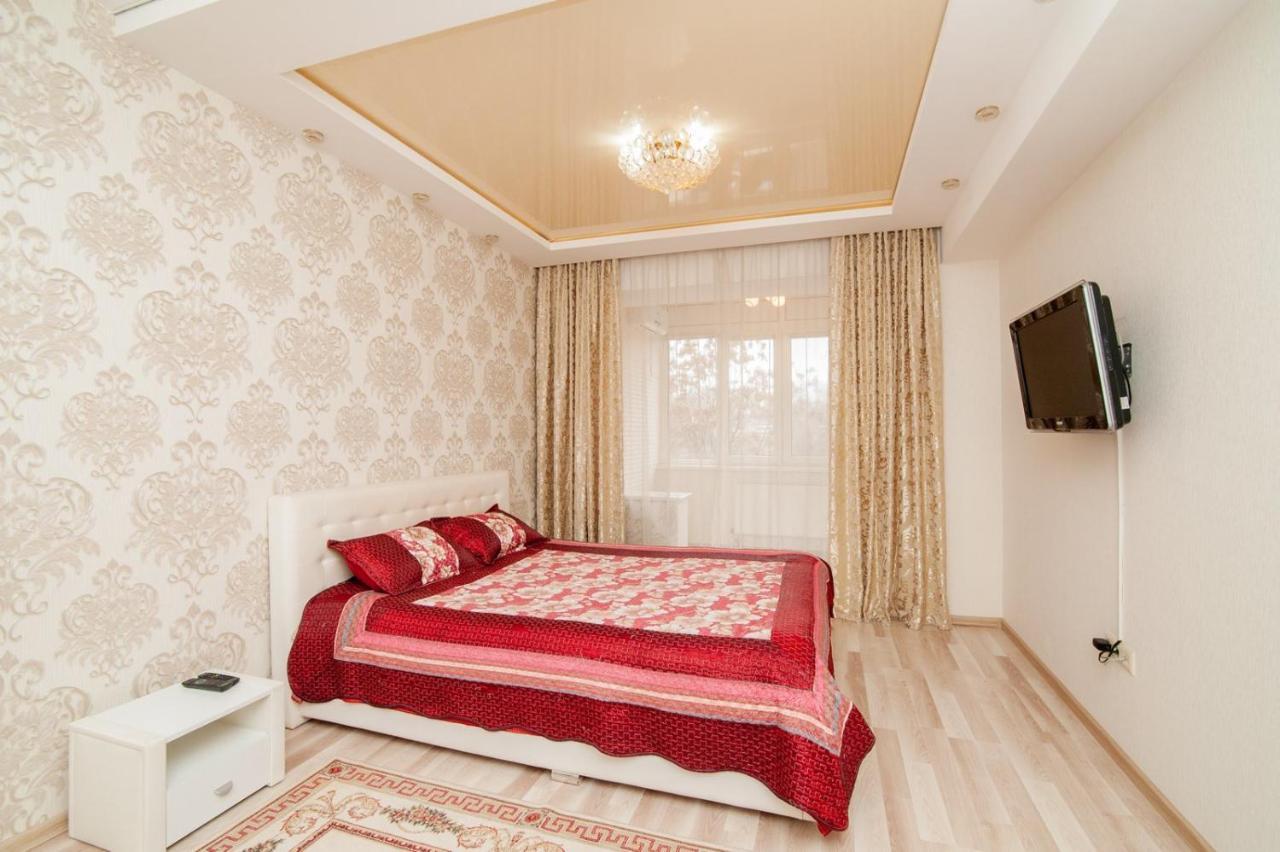 Lia*S Deluxe Apartment In The Center Chişinău Extérieur photo